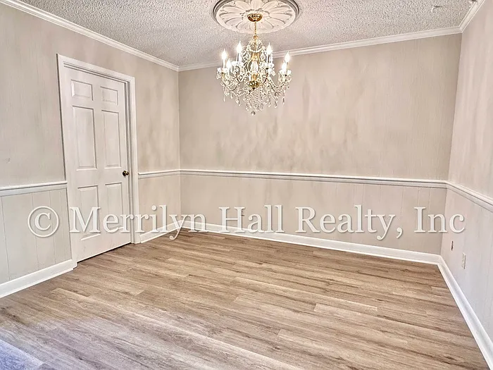 122 Jefferson Pl — Photo 9