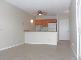 2401 Riverside Dr APT 110B, Coral Springs, FL 33065