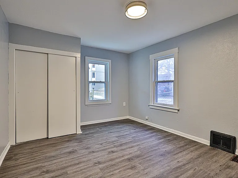 5228 Scarritt Ave — Photo 11