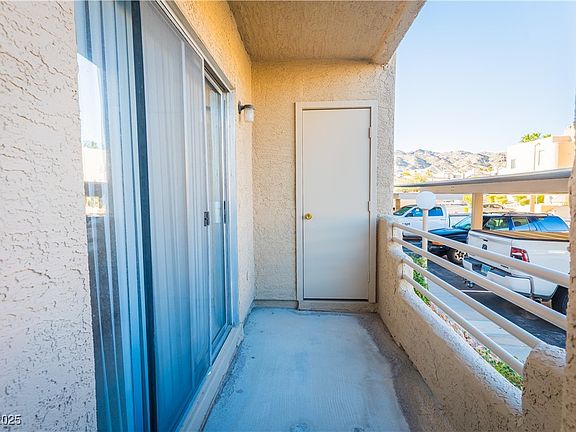 3rd image of 2243 Aspen Mirror Way APT 102