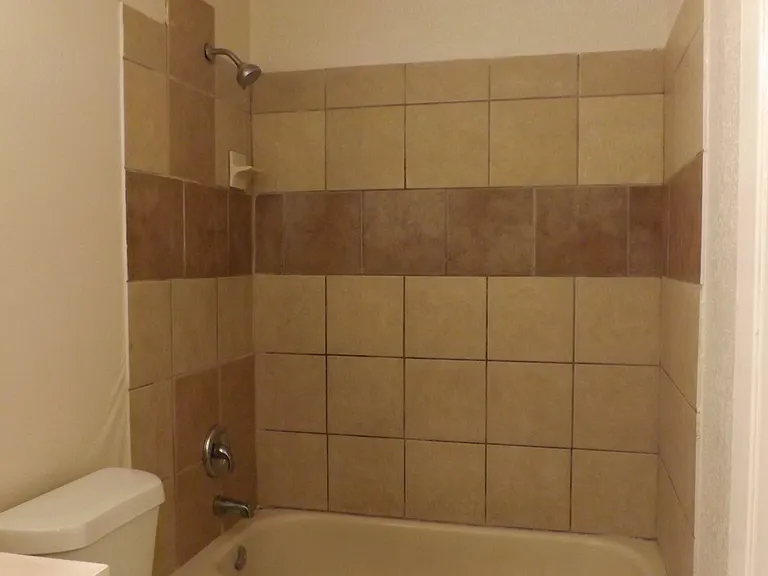2-767 G St #2 — Photo 18