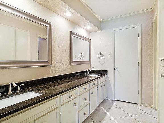 5th image of 4857 Ledgestone Ct #4857