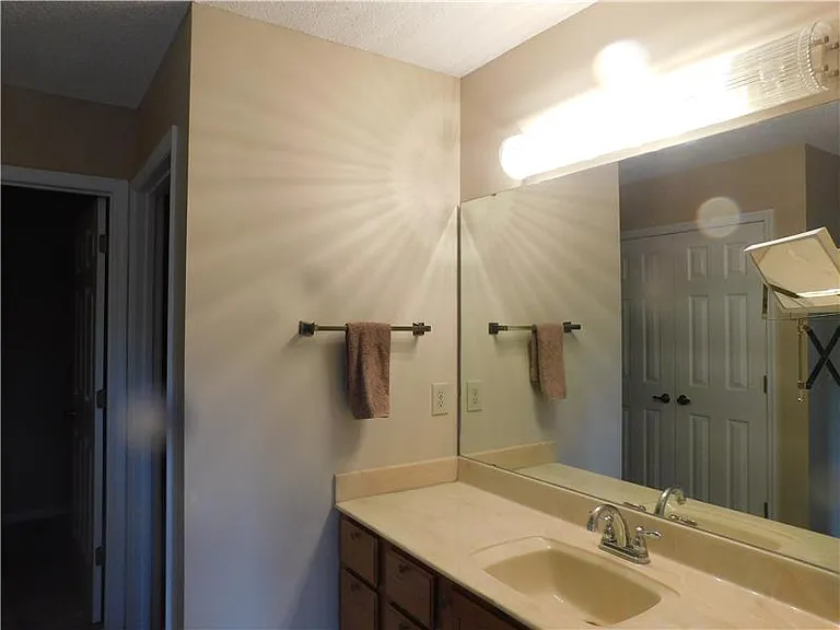 120 Juneberry Ln — Photo 11