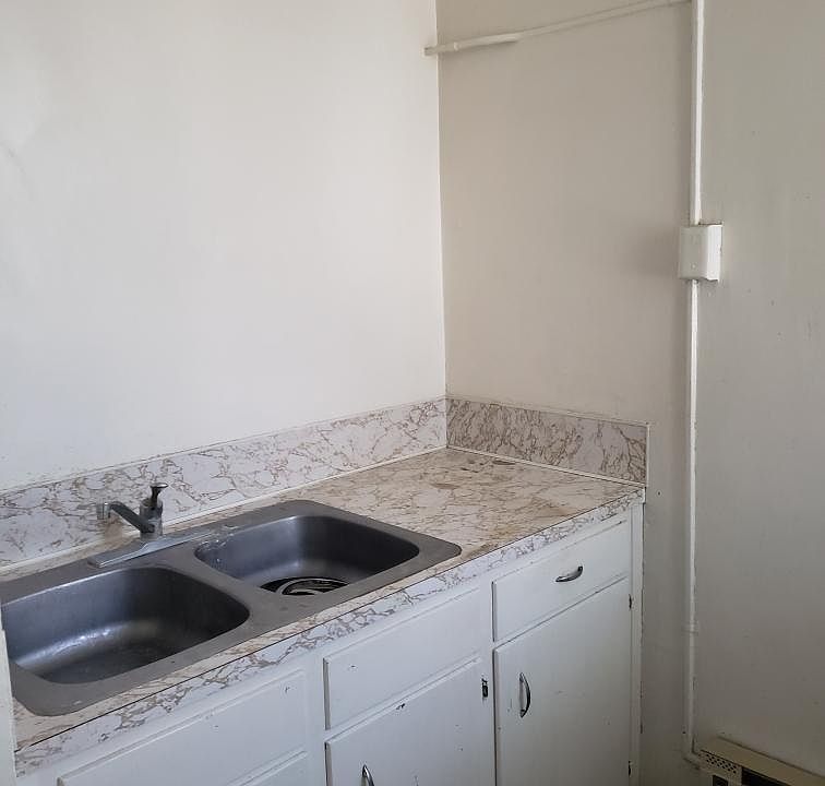 1st image of 219 H St #1