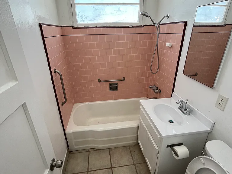 1447 S Wooster St #6 — Photo 8