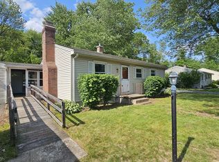 24 Wands St, Springfield, MA 01118