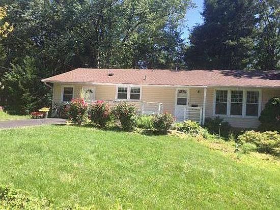 1st image of 6915 Jenkins Ln