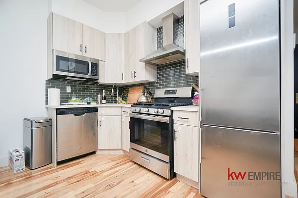 Rented by Keller Williams Realty Empire | media 11