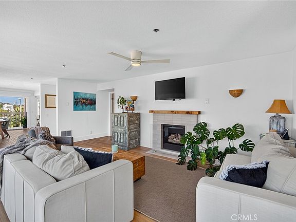 3rd image of 409 Arenoso Ln APT 2