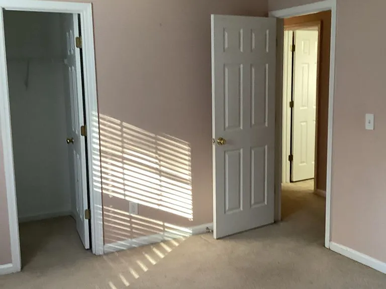 116 Rosecliff Cir — Photo 19