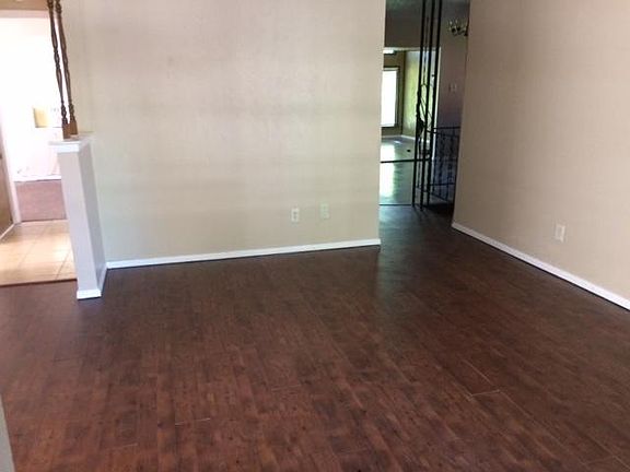 3rd image of 3404 Briercliff Dr