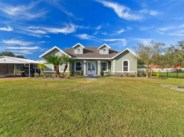 3910 Oldbrook Ln, Plant City, FL 33566