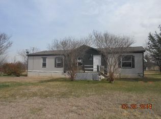 700 Bunk House Dr, Venus, TX 76084