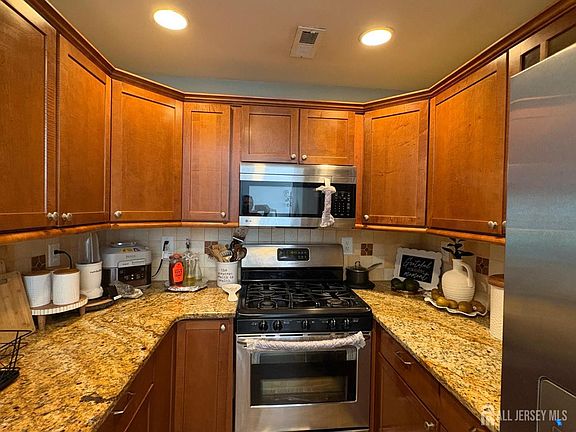 4th image of 2210 Timber Ridge Ct