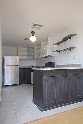 3rd image of 371 Madison St APT 308
