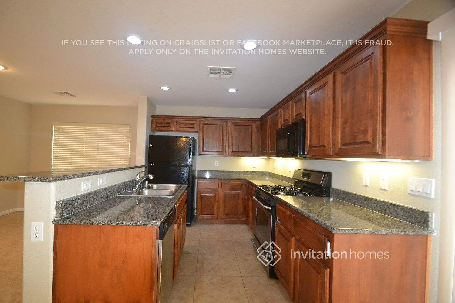 6463 Ness Gardens Ct Las Vegas, NV 89122 — Photo 4