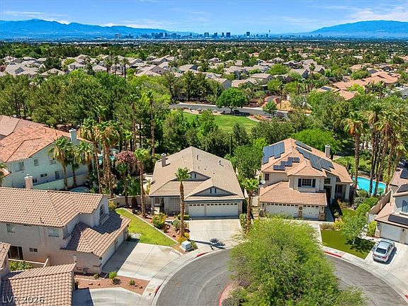 3rd image of 1898 Desert Forest Way
