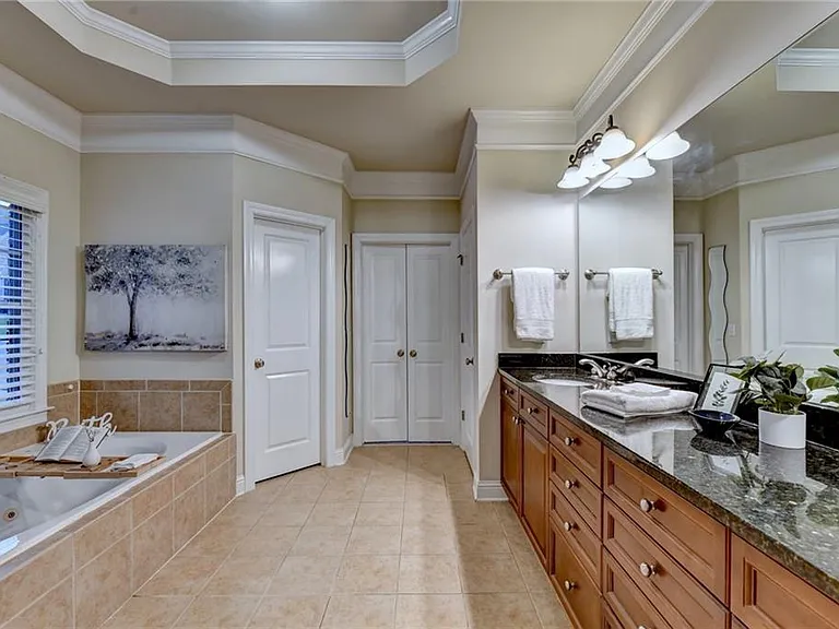 9848 Talisman Dr — Photo 51