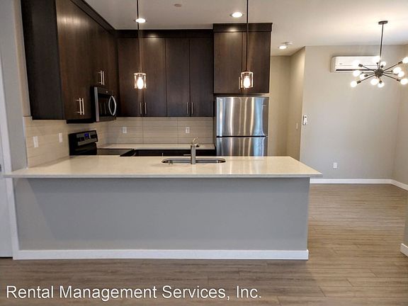 5th image of 8118 SE 19th Ave APT C