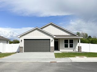 2529 S Beech Pl, Kennewick, WA 99337