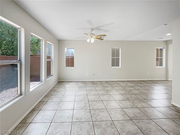 3rd image of 105 Snow Dome Ave
