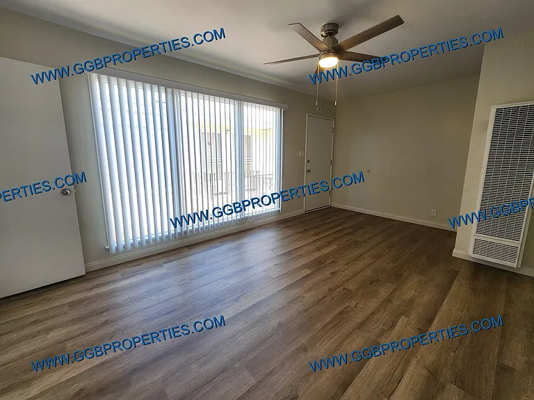 5381 E Ocean Blvd — Photo 9