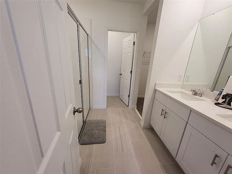 3166 Viceroy Ct — Photo 6
