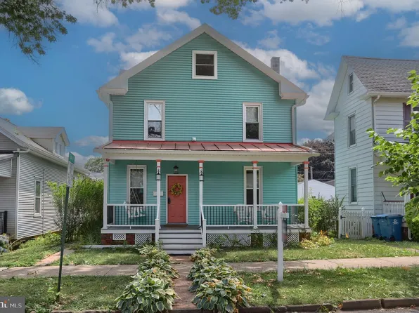 129 Poplar Ave, Hummelstown, PA 17036