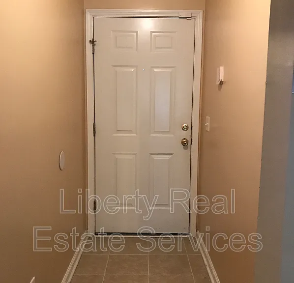 237 Magnolia Plantation Ct — Photo 3