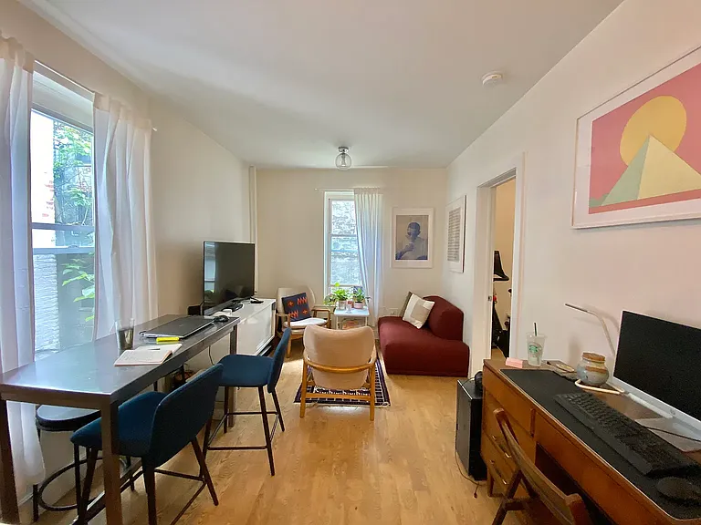552 Lincoln Pl #E — Photo 8
