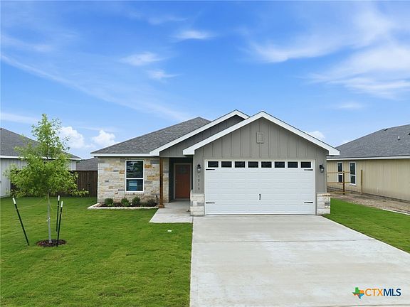 2nd image of 1215 Victory Ranch Trl