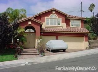 5207 S Chariton Ave, Los Angeles, CA 90056