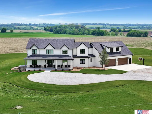 22945 Van Dorn St, Eagle, NE 68347