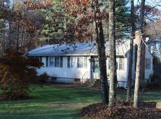 187 South Rd, Pepperell, MA 01463