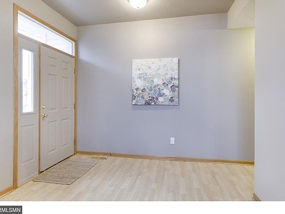 4th image of 3640 Abercrombie Ln