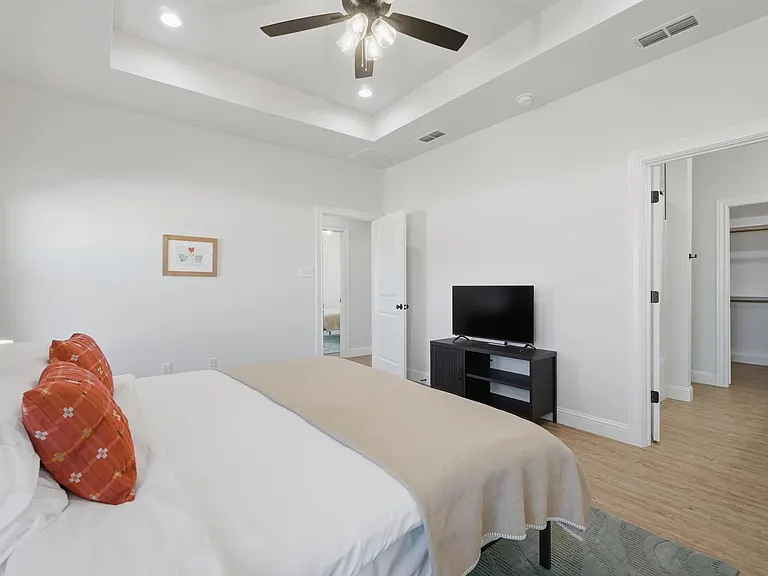 7023 Nikhil Ln — Photo 7