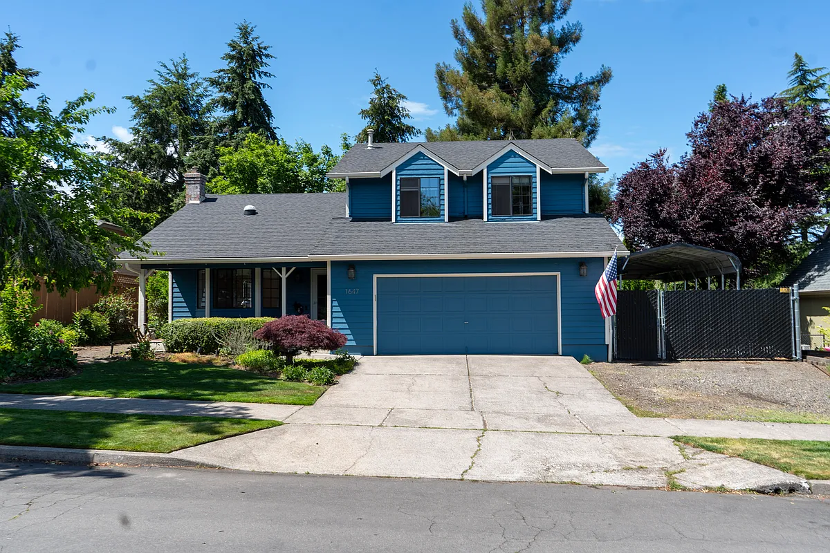Building Photo - 1647 Goldcrest Ave NW