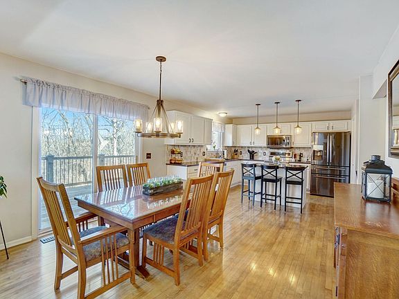 4th image of 6654 Woodvine Dr