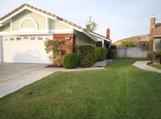 11919 Yucca Dr, Fontana, CA 92337