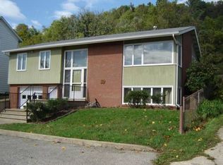 55081 Poplar Ave, Bridgeport, OH 43912