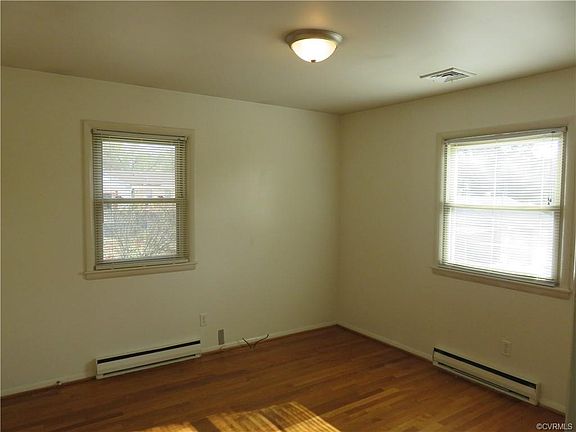 3rd image of 7405 Montrose Ave