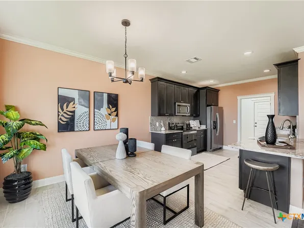 222 Arosa Dr, Elgin, TX 78621