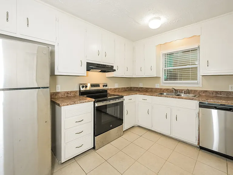 5351 Ridgemere Ct — Photo 7