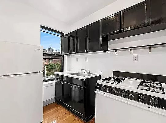 1st image of 375 Pleasant Ave #4E