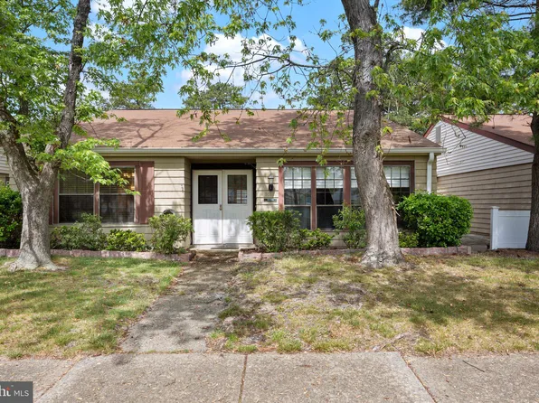 550 Mayfair Rd, Manchester Township, NJ 08759