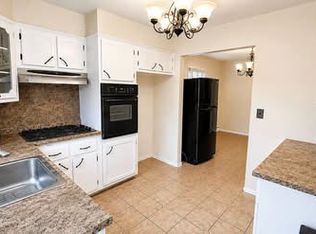 61 Mansion Ave #2B, Yonkers, NY 10704