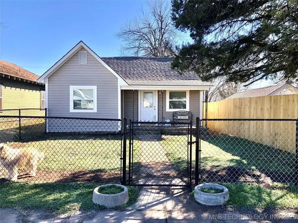 219 E 6th St, Cushing, OK 74023