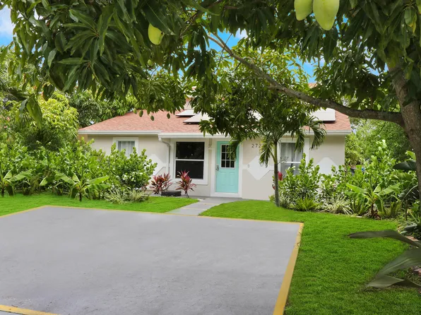 2723 Hiawatha Avenue, West Palm Beach, FL 33409