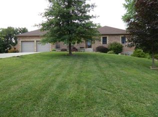 1704 S Berry Rd, Independence, MO 64057