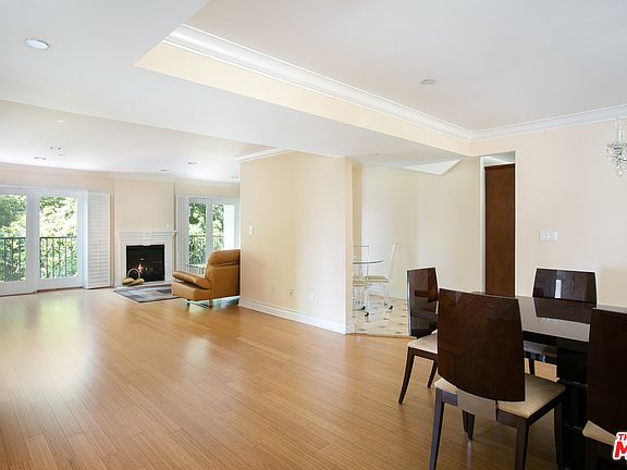 2nd image of 10417 Louisiana Ave APT 201